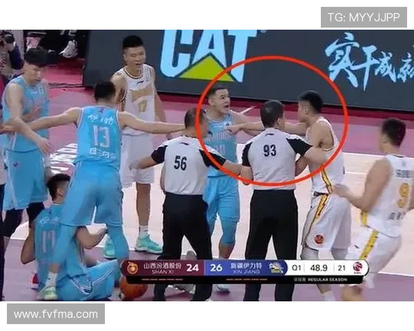 南安普顿比赛节奏分析显示激烈对抗引发球迷热议和关注